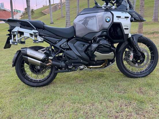 BMW-R 1300 GS TRIPLE BLACK BMW-R 1300 GS TRIPLE BLACK-2025