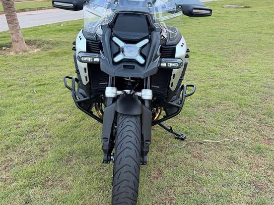 BMW-R 1300 GS TRIPLE BLACK BMW-R 1300 GS TRIPLE BLACK-2025