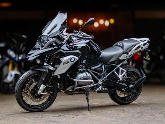 BMW-R 1200 GS TRIPLE BLACK BMW-R 1200 GS TRIPLE BLACK-2017