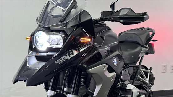 BMW-R 1250 GS PREMIUM TRIPLE BLACK-2021