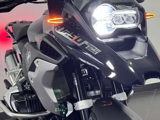 BMW-R 1250 GS PREMIUM TRIPLE BLACK BMW-R 1250 GS PREMIUM TRIPLE BLACK-2021