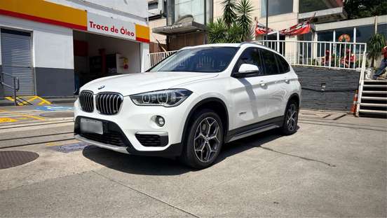 BMW-X1-2017