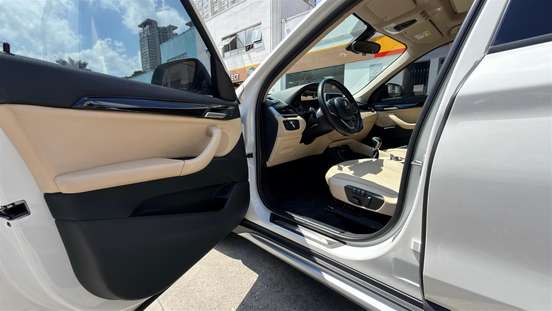 BMW-X1-2017