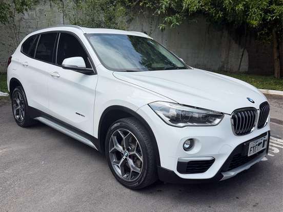 BMW-X1-2.0 16V TURBO ACTIVEFLEX SDRIVE20I X-LINE 4P AUTOMÁTICO BMW-X1-2016