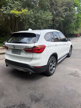 BMW-X1-2.0 16V TURBO ACTIVEFLEX SDRIVE20I X-LINE 4P AUTOMÁTICO BMW-X1-2016
