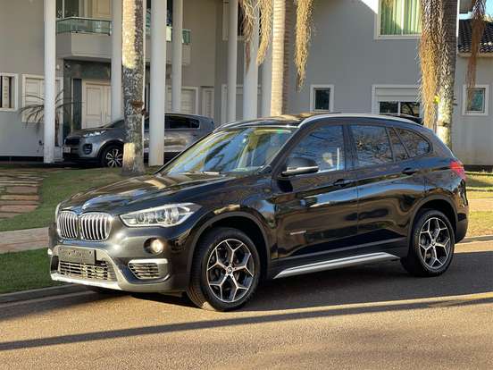 BMW-X1-2.0 16V TURBO GASOLINA SDRIVE20I X-LINE 4P AUTOMÁTICO BMW-X1-2017