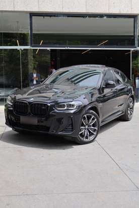 BMW-X4-2023