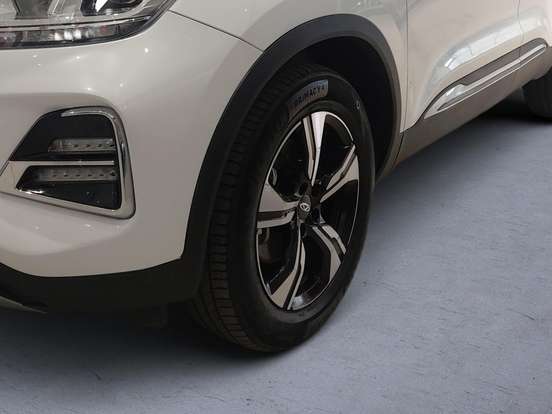 CAOA CHERY-TIGGO 5x-1.5 VVT TURBO iFLEX SPORT CVT CAOA CHERY-TIGGO 5x-2023