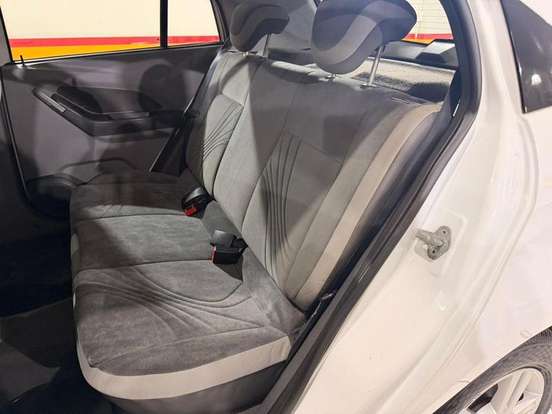 CHEVROLET-AGILE-2011