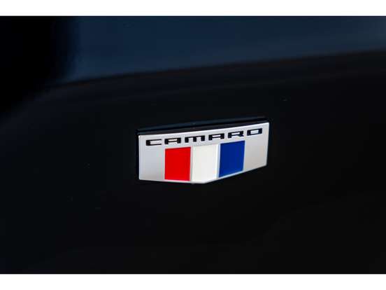 CHEVROLET-CAMARO-2023