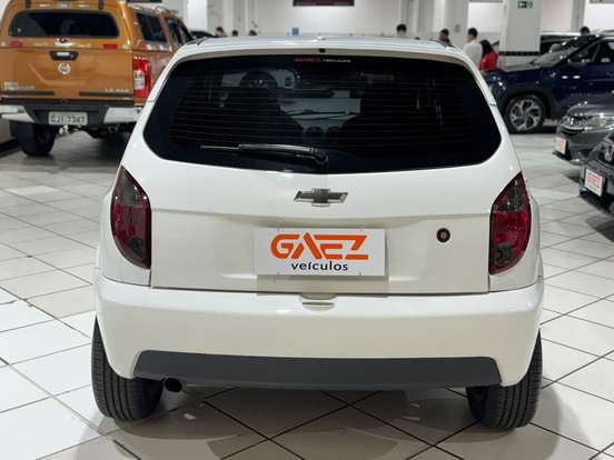 CHEVROLET-CELTA-2015
