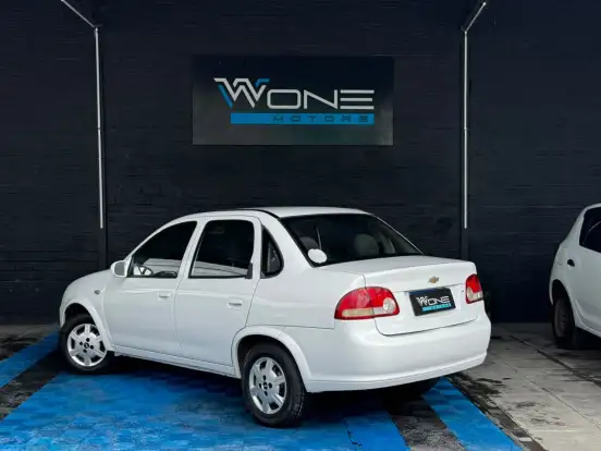 CHEVROLET-CLASSIC-2011