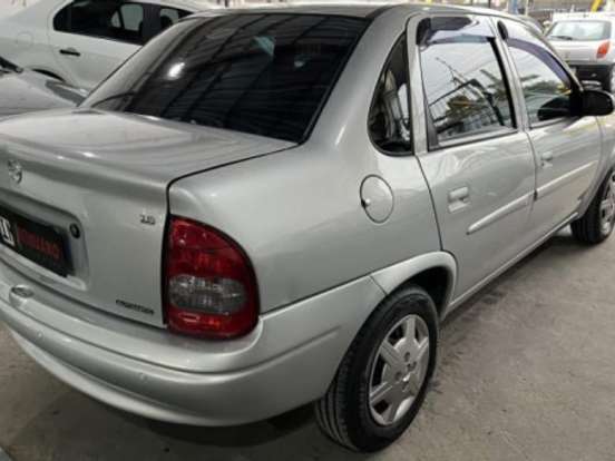 CHEVROLET-CLASSIC-1.6 MPFI SPIRIT 8V GASOLINA 4P AUTOMÁTICO CHEVROLET-CLASSIC-2006