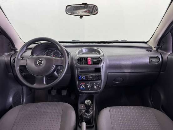 CHEVROLET-CORSA-1.4 MPFI MAXX 8V FLEX 4P MANUAL CHEVROLET-CORSA-2011