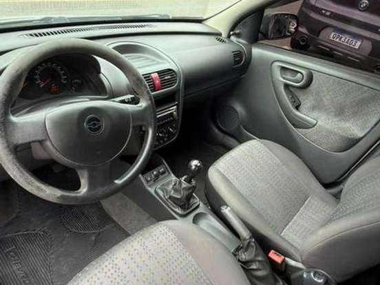 CHEVROLET-CORSA-1.4 MPFI MAXX 8V FLEX 4P MANUAL CHEVROLET-CORSA-2011