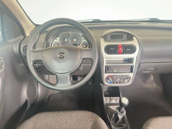 CHEVROLET-CORSA-2009
