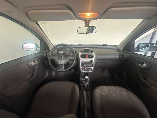 CHEVROLET-CORSA-2009