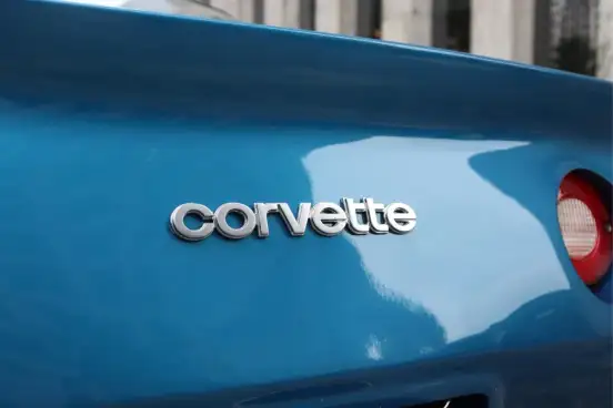 CHEVROLET-CORVETTE-1981
