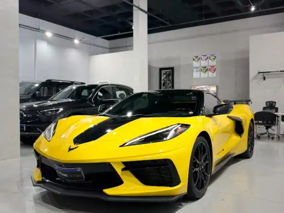 CHEVROLET-CORVETTE-6.2 V8 LT1 GASOLINA STINGRAY CONVERSIVEL AUTOMÁTICO CHEVROLET-CORVETTE-2026