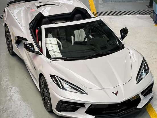 CHEVROLET-CORVETTE-6.2 V8 LT3 GASOLINA STINGRAY CONVERSIVEL AUTOMÁTICO CHEVROLET-CORVETTE-2022
