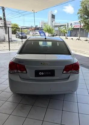 CHEVROLET-CRUZE-2011