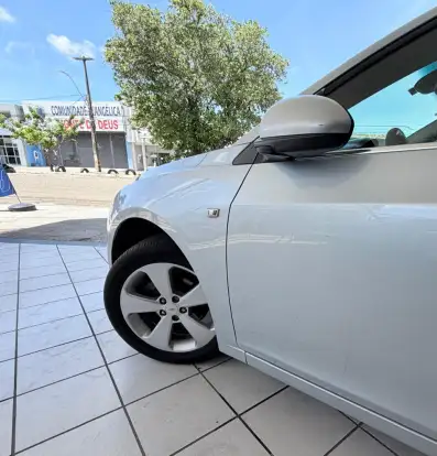 CHEVROLET-CRUZE-2011
