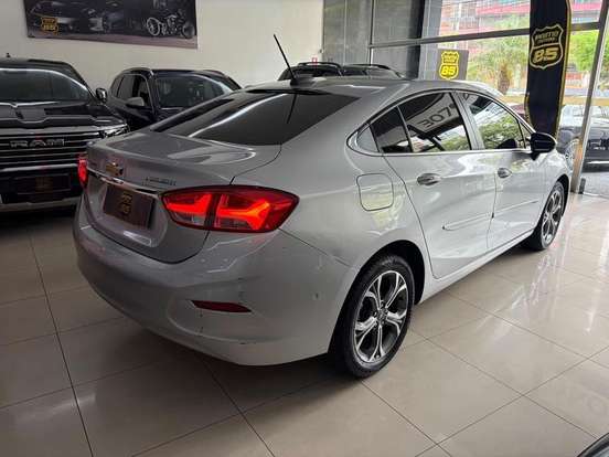 CHEVROLET-CRUZE-2022