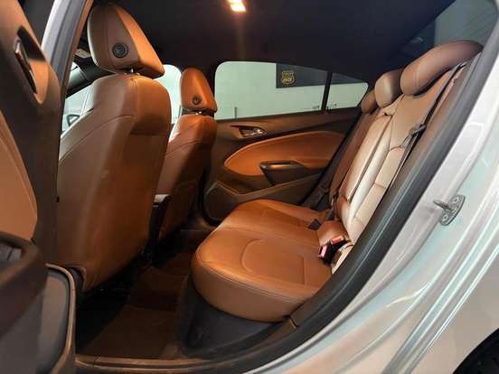CHEVROLET-CRUZE-2022