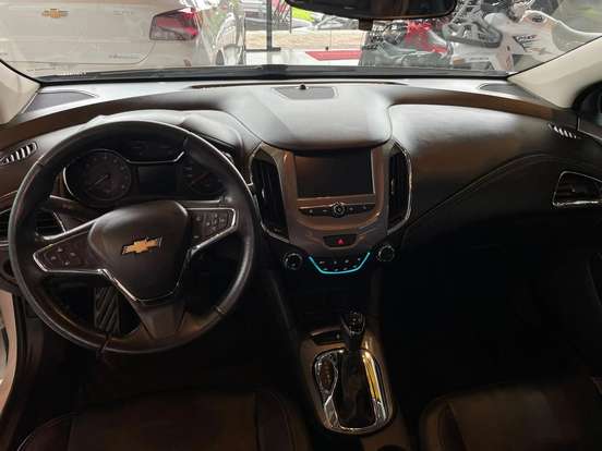 CHEVROLET-CRUZE-2017