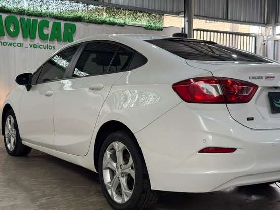 CHEVROLET-CRUZE-2021