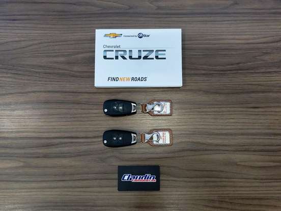 CHEVROLET-CRUZE-2018