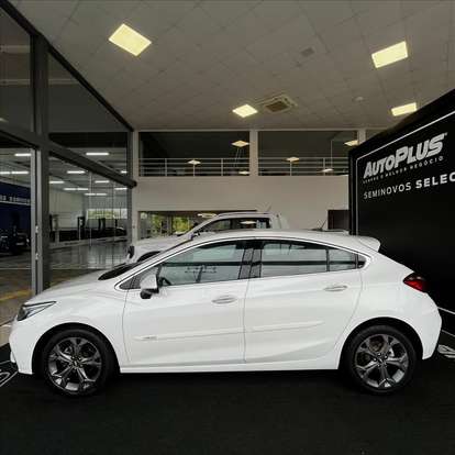 CHEVROLET-CRUZE-2019