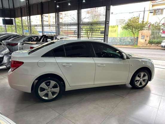 CHEVROLET-CRUZE-1.8 LT 16V FLEX 4P AUTOMÁTICO CHEVROLET-CRUZE-2014