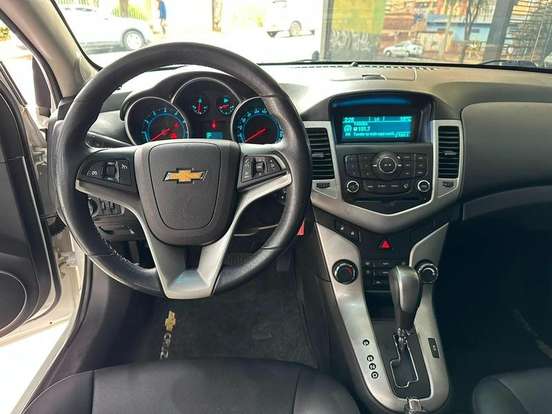 CHEVROLET-CRUZE-2014