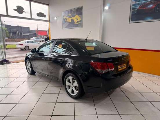 CHEVROLET-CRUZE-2013