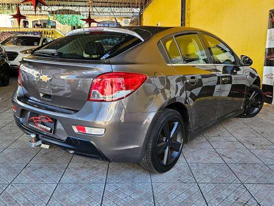 CHEVROLET-CRUZE-1.8 LT SPORT6 16V FLEX 4P AUTOMÁTICO CHEVROLET-CRUZE-2016