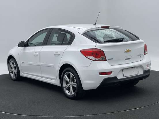 CHEVROLET-CRUZE-2014