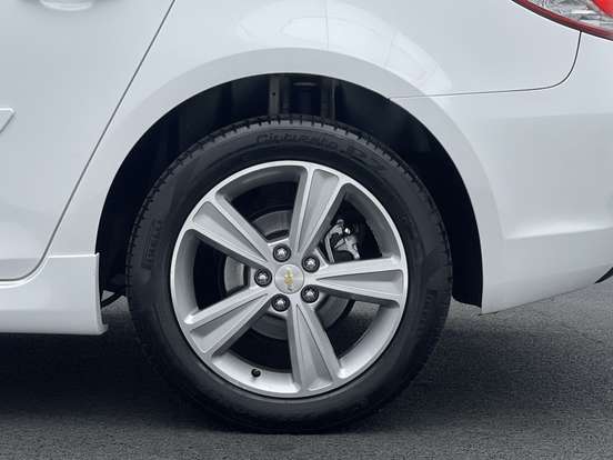 CHEVROLET-CRUZE-2014