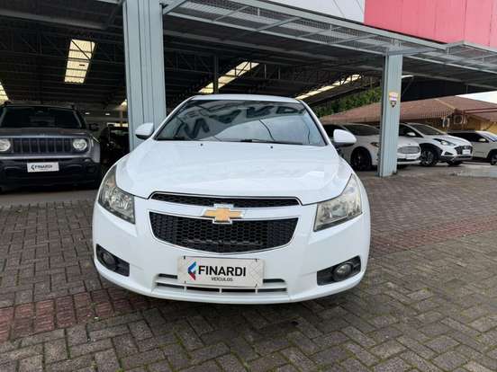 CHEVROLET-CRUZE-2013