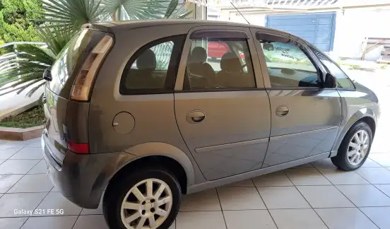 CHEVROLET-MERIVA-2010
