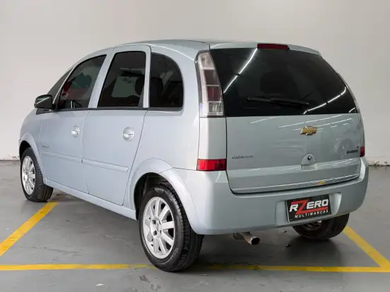 CHEVROLET-MERIVA-2010