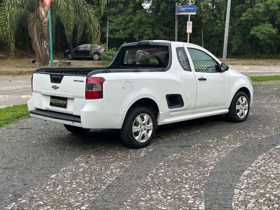 CHEVROLET-MONTANA-2018