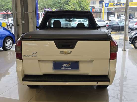 CHEVROLET-MONTANA-2017
