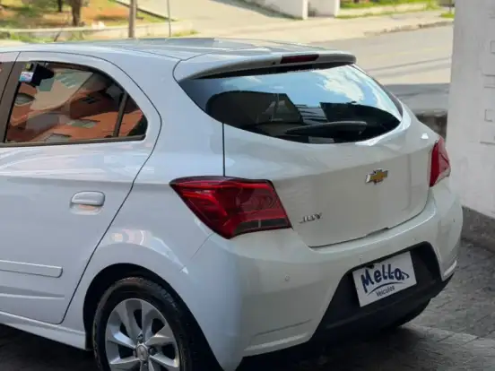 CHEVROLET-ONIX-1.0 MPFI JOY 8V FLEX 4P MANUAL CHEVROLET-ONIX-2020