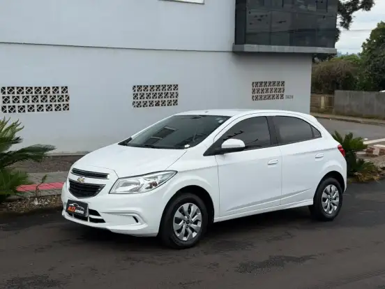 CHEVROLET-ONIX-2014