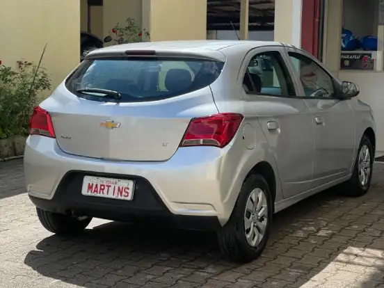 CHEVROLET-ONIX-1.0 MPFI LT 8V FLEX 4P MANUAL CHEVROLET-ONIX-2017