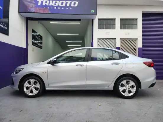 CHEVROLET-ONIX-2022