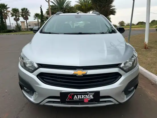 CHEVROLET-ONIX-2018