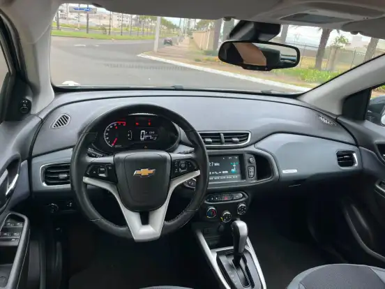 CHEVROLET-ONIX-2018