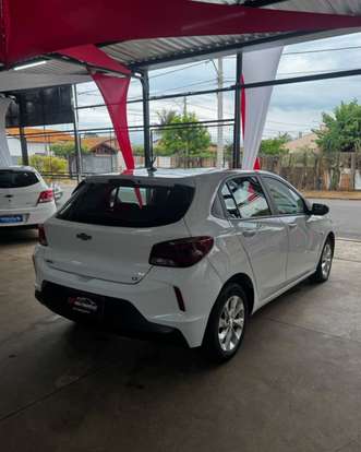 CHEVROLET-ONIX-2022